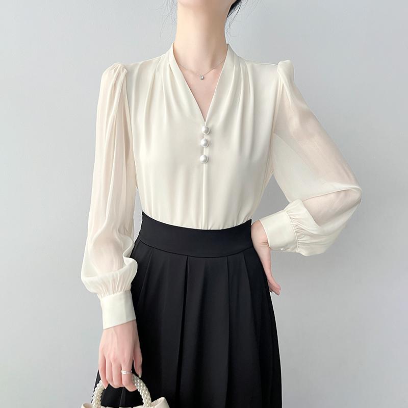 ブラウス パール パフスリーブ シャツ レディース 秋冬 通勤 フレンチスタイル Vネック トップス シースルー ビジネス オフィス 上品 エレガント