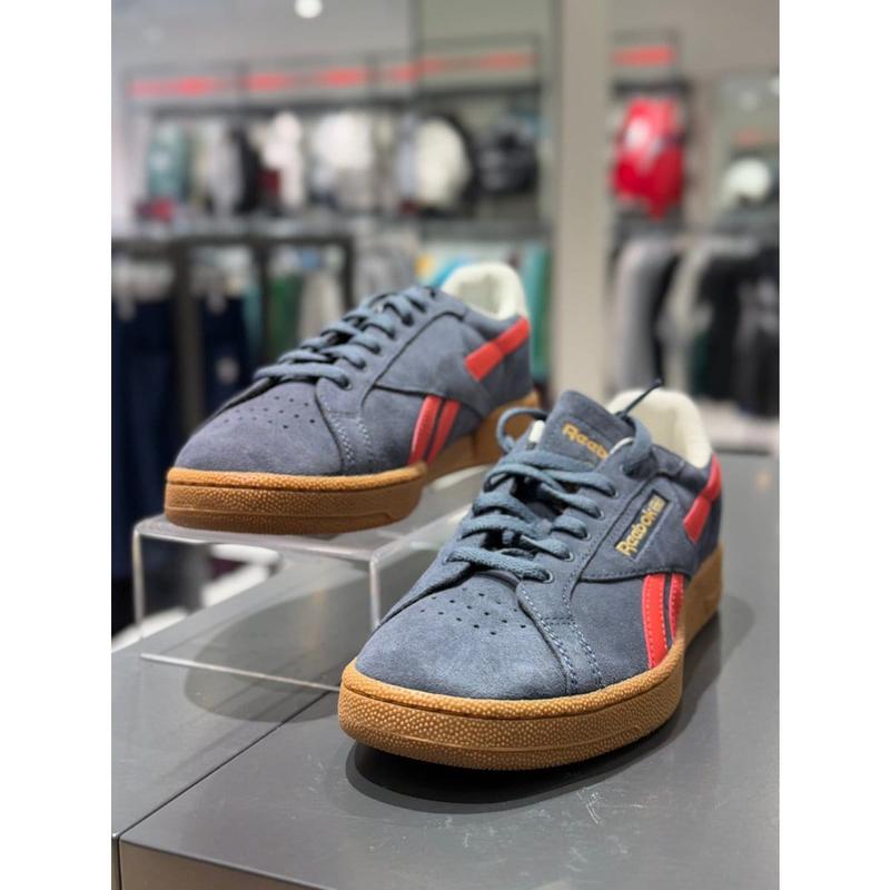 [驪州店] RESO4EC3UN2 クラブCグラウンドUK 男女共用運動靴