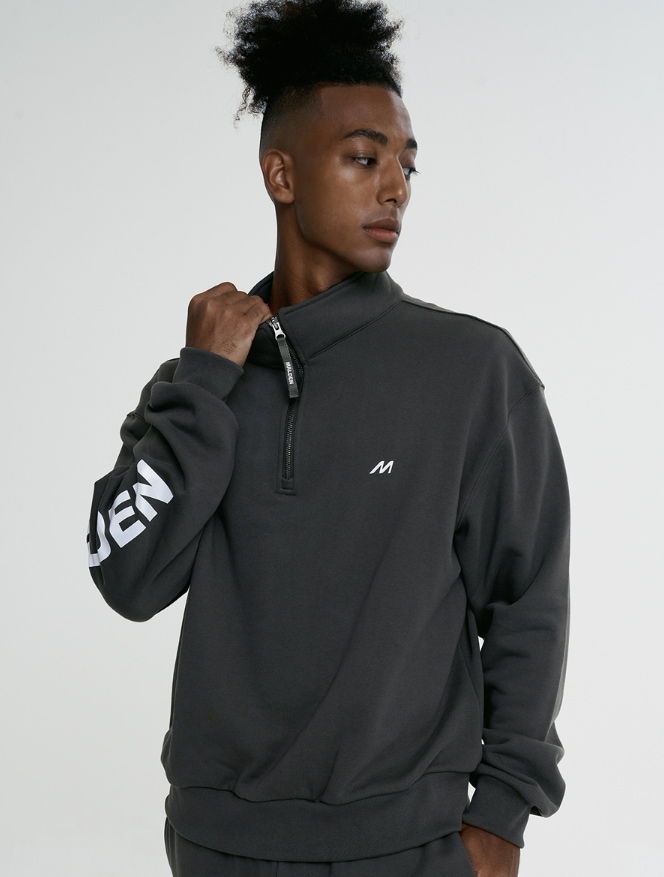 リフレクティブ スウェット ハーフジップアップ (チャコール)