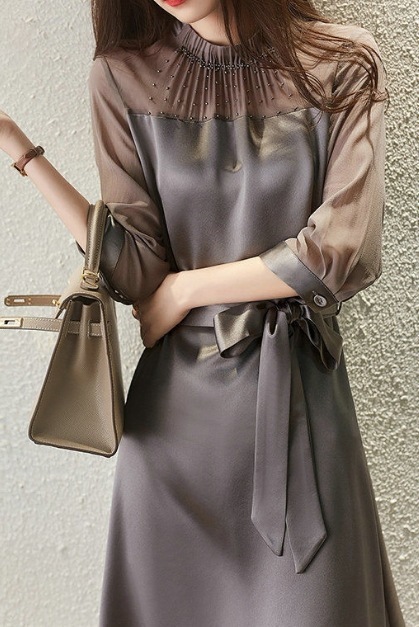 ドレス 衣装 ワンピース ウェディングドレス パーティードレス パーティドレス 結婚式ドレス 結婚式のドレス 二次会ドレス ミモレ ミモレ丈 袖あり 7分袖 ハイネック 切り替えデザイン ポリエステル