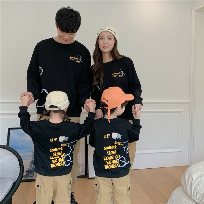秋服 親子ペアルック ベビー ディズニー お揃い ペアルック 長袖 パーカー 秋冬 暖かい カ