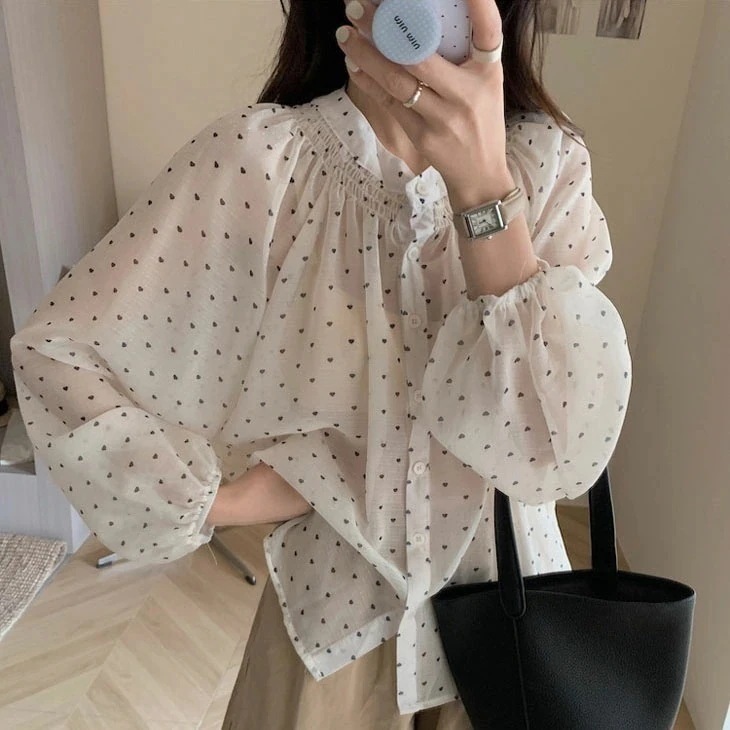 【2025新作 急速出荷】シャツ ブラウス レディース トップス シフォン 夏 透け感 ハート柄 シースルー シアー 重ね着 日焼け防止 UV対策 オシャレ きれいめ 可愛い カジュアル ブラウス 白