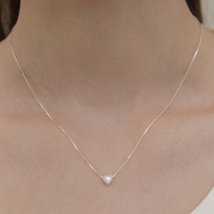 Mother of Pearl Heart Pendant Necklace 2色 おしゃれ アイドル愛用ブランド 韓国人気 韓国ファッション