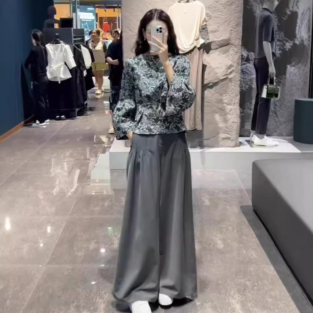 秋の衣装の完全な美しくてハイエンドの軽い豪華な豪華な女性服グレーの花柄のトップスーツパンツ