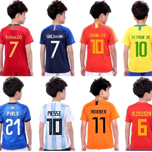子供のサッカー服は男の子に似合うアルゼンチンのジャージ小学校のスポーツトレーニングユニフォーム