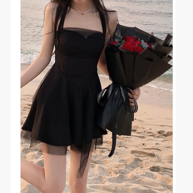 韓国版レトロ薔薇恋人ネット糸首ストラップワンピース女性夏蓬蓬蓬スカートa字短スカート潮