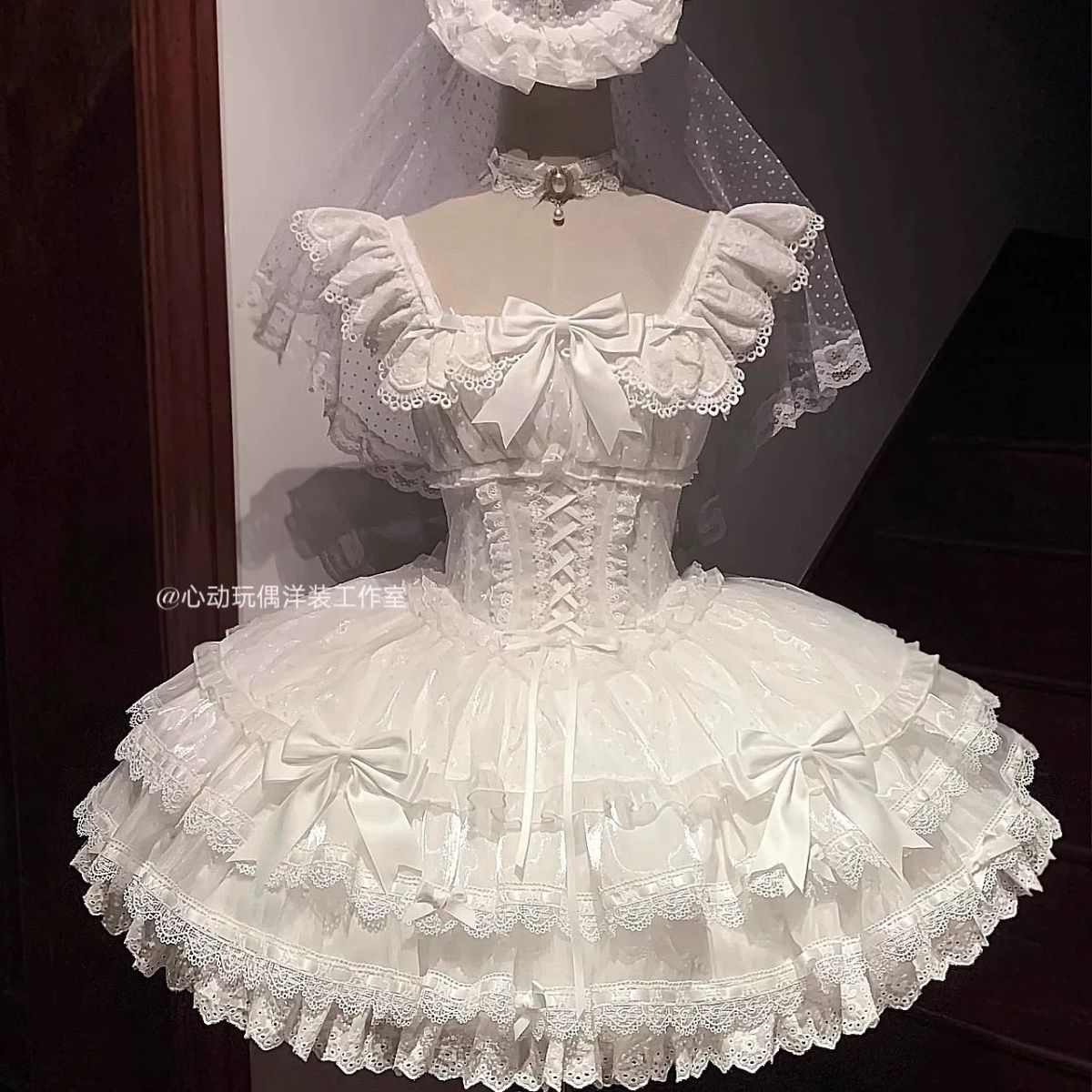 【製作中】白と紫のハートを揺らす小さな蝶のバレエ風ケーキスカートロリータ