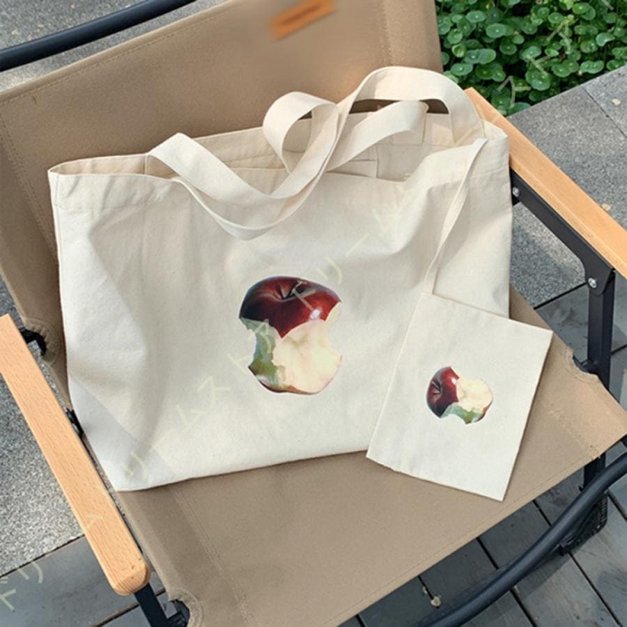 トートバック エコバッグ 大容量 りんごパターン フルーツ 画 ショッピングバッグ レディース 肩掛け 手提げ 布製 軽量 A4収納 トート 丈夫 多機能 おしゃれ 5,152円