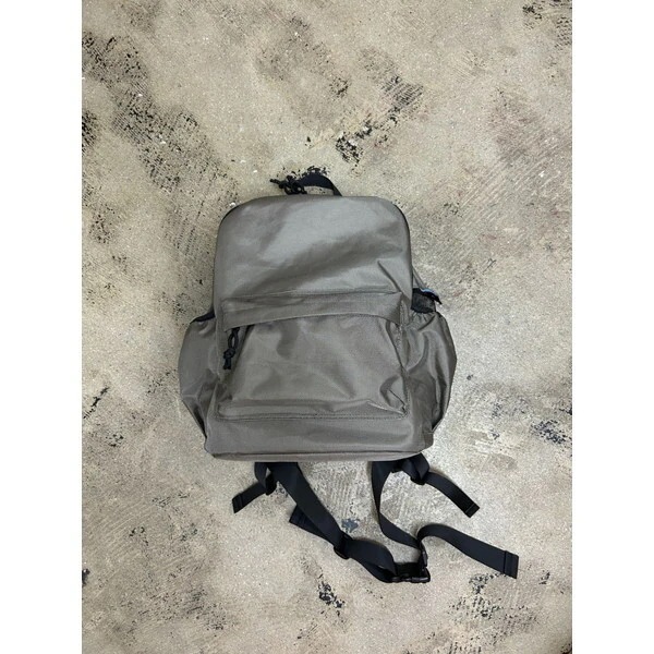 PUFF PET CARRY BACKPACK P24005-54 カーキ ペットキャリー