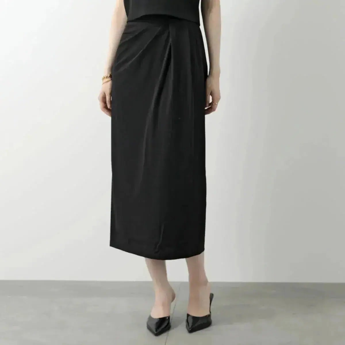 WEEKEND MAX MARA ウィークエンド マックスマーラ スカート HANS ハンス ストレッチジャージー タイト タック入り ミディアム丈 003 【ts】