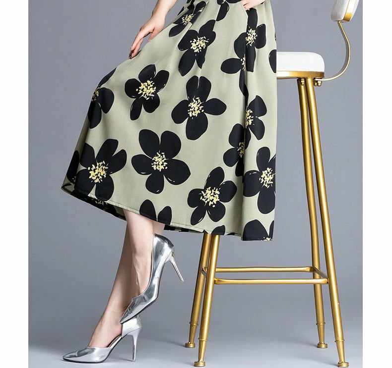 【送料無料】清楚 脚長 女子会 レストラン お出かけ デート 通勤 OL オフィス 花柄 エレガント クール きれいめ 薄手 プリーツ ン