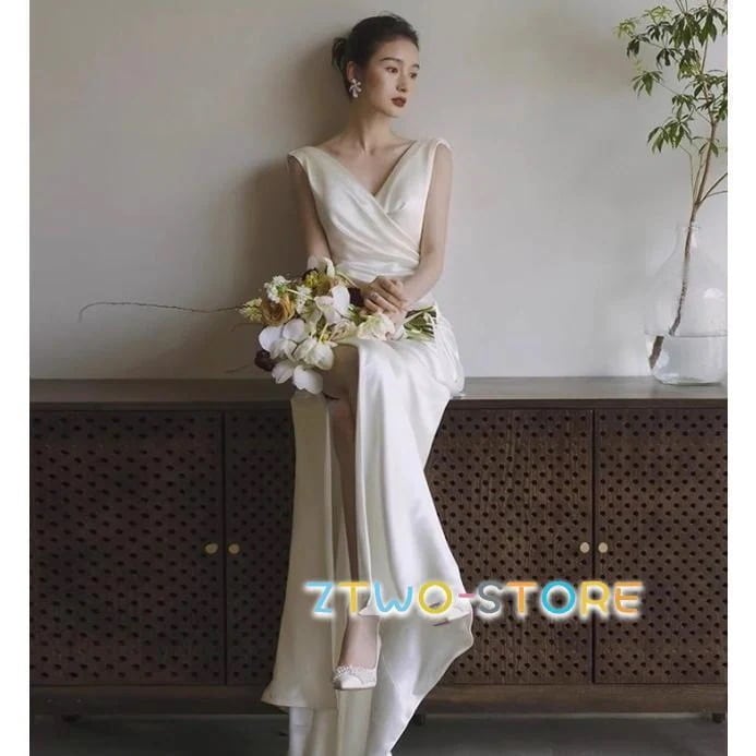 ウェディングドレス スレンダーライン 袖なし ノースリーブ カシュクール ロング丈 スリット 背中あき バックオープン 大きいサイズ 白 シンプル セクシー