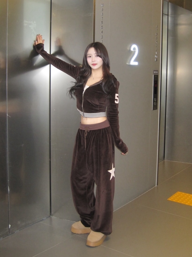 (y2kムード) ベルベット スター パッチ ストリング トレーニングpt