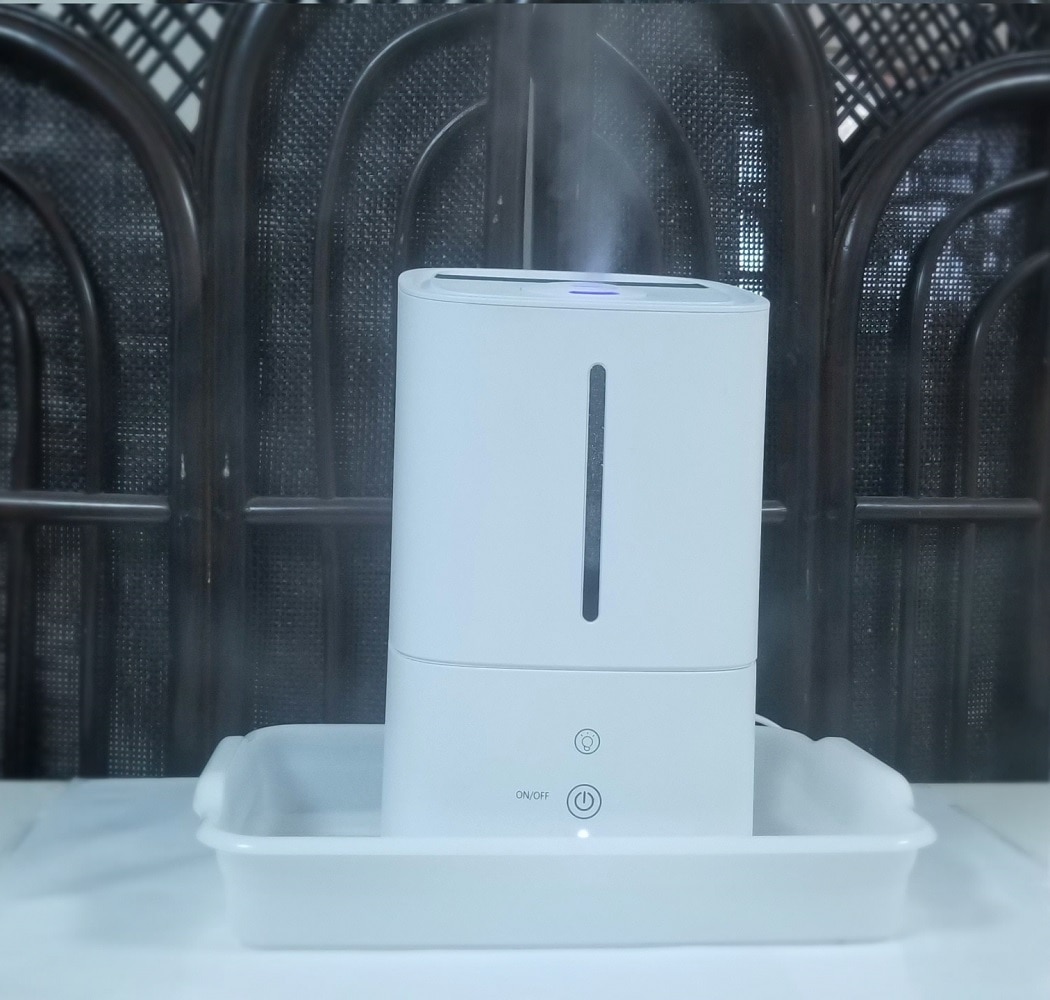 NOVEM　ノウェムーCA2546T　超音波噴霧器卓上タイプ