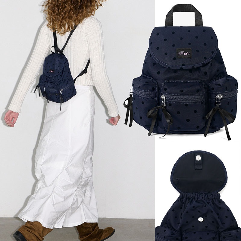BERRY POCKET BACKPACK - DOT NAVY