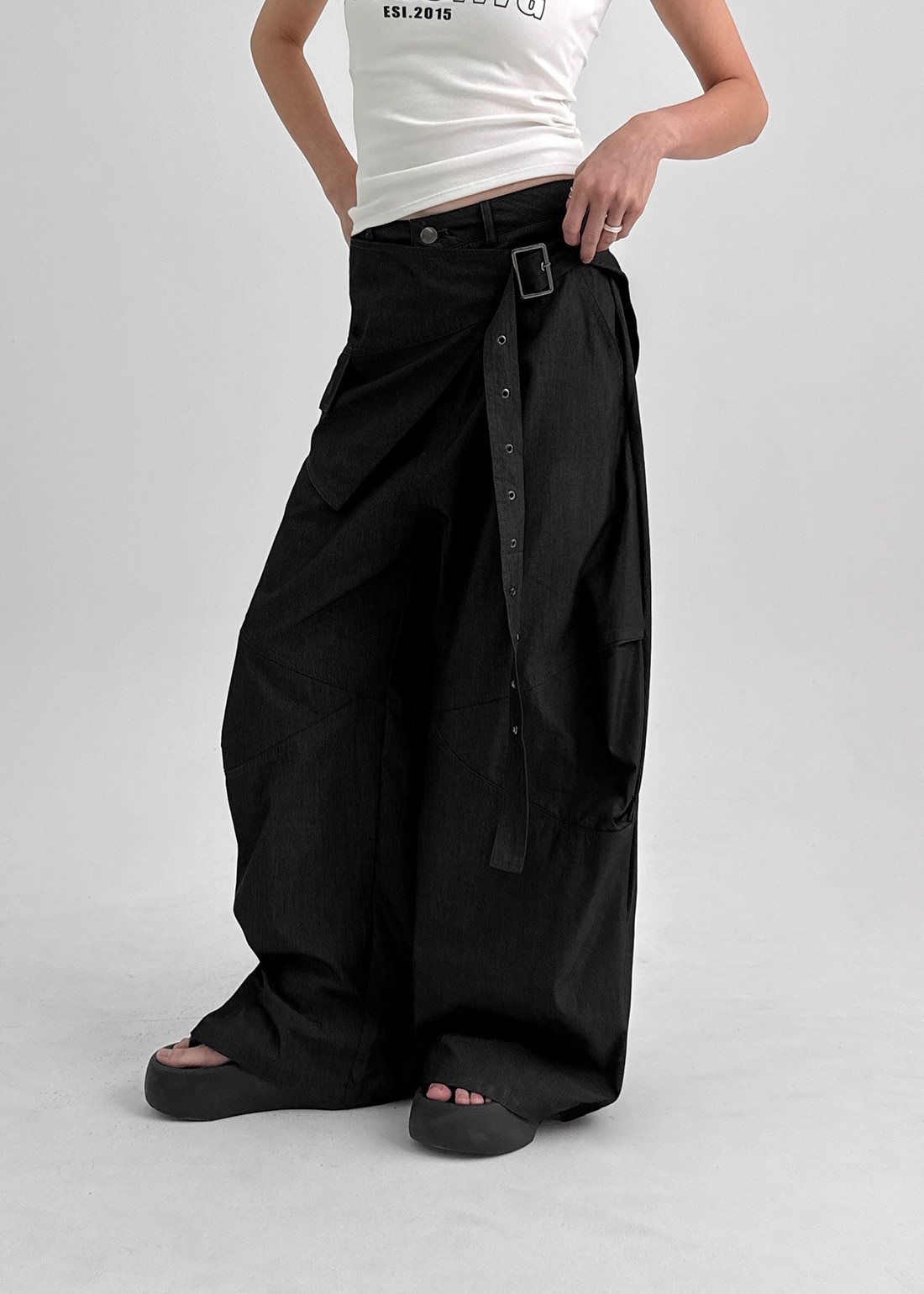 レルビーナSET - アイレットレイヤードラップスカートワイドパンツ