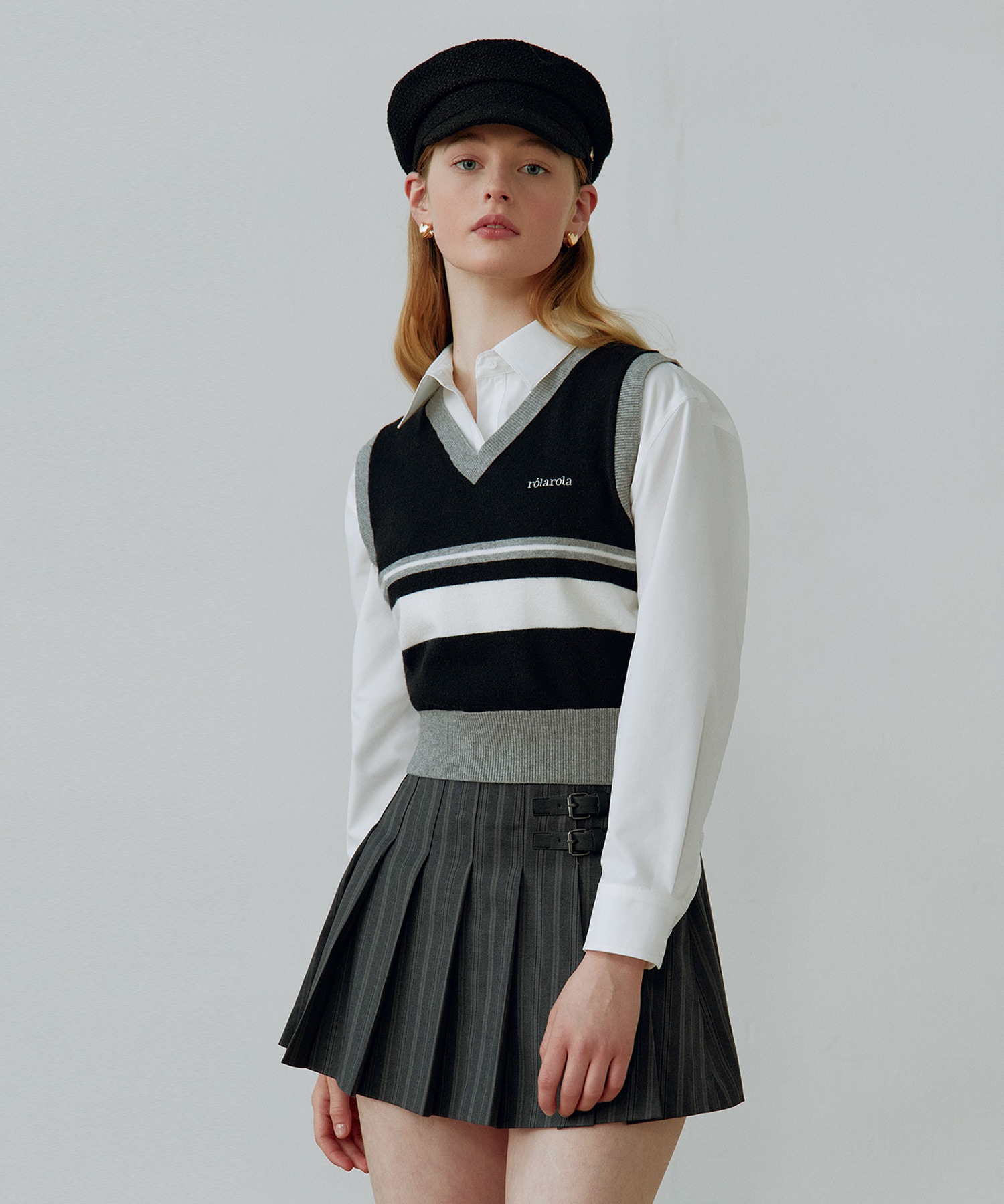 ロラローラプレッピーニットベストブラック