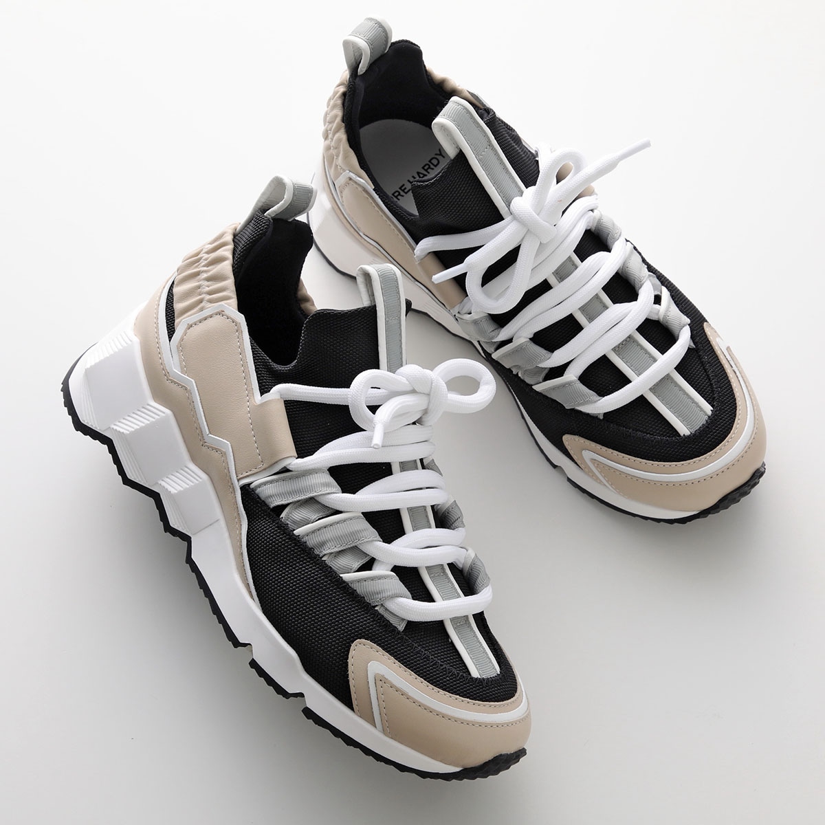 PIERRE HARDY ピエールアルディ スニーカー TREK COMET トレックコメット NS04PI レディース キャンバス レザー CALF-CANVAS-BLACK-MULTI-WHITE