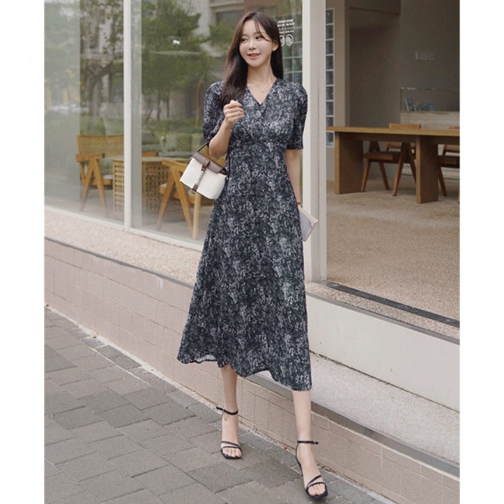 クリック＆ファニールマーレフラワードレス