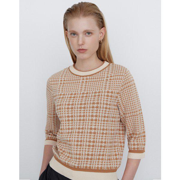 [24FW] [価格引き下げ] ベージュハウンドトゥースチェック綿混紡ジャカード7分袖ニット DLSW4C707I2