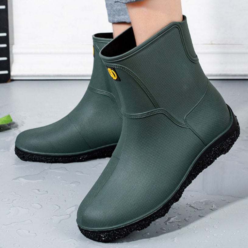 クーポン メンズ レインシューズ スニーカー メンズシューズ 靴 長靴 雨靴 防水 撥水 軽量 柔軟 ソフト レインブーツ ショート 快適 ファッション シンプル つや消し マット 雨 梅雨 雪道 台