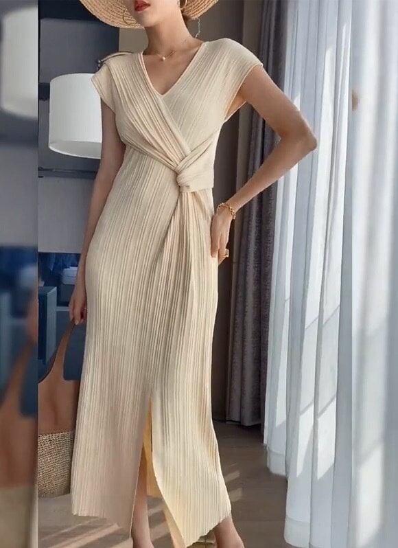 ワンピース 膝下 ミモレ ミモレ丈 l フレンチスリーブ Vネック カシュクール 襟なし タイト スリット リブ リブニット 伸縮性 ニット かわいい 大人可愛い シンプル カジュアル 大人 大 5,821円