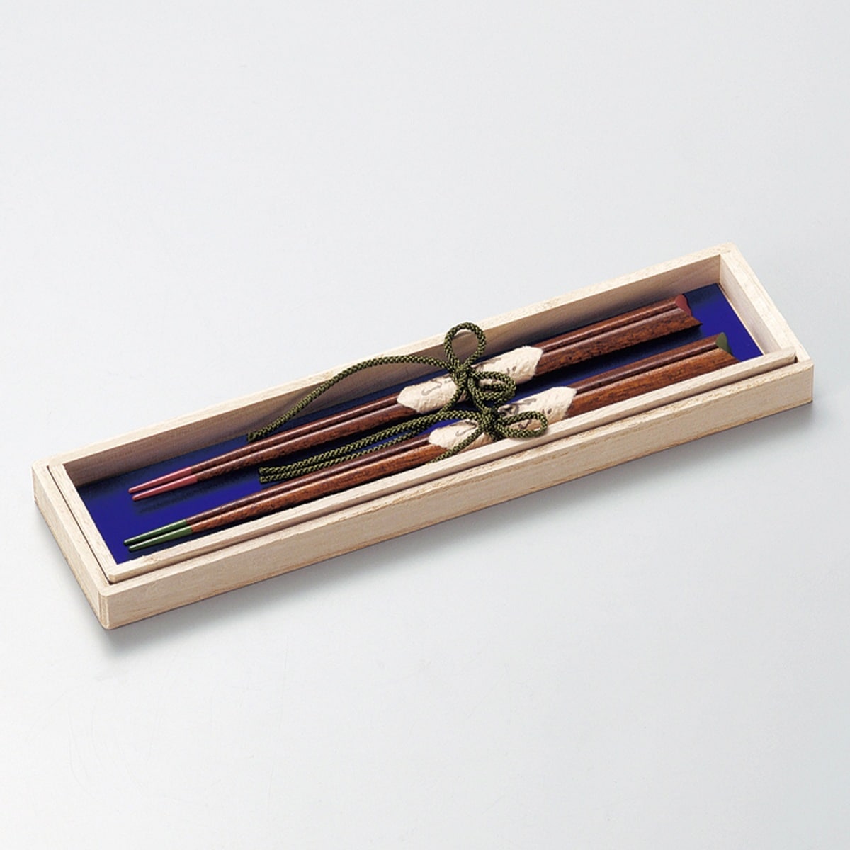 ハート ふたり箸（緑ピンク）宮内庁御用達 お箸 日本製 来客 艶 上品 器 漆器 高級 おすすめ おもてなし おしゃれ プレゼント ギフト 夫婦箸 御祝 誕生日 漆塗り うるし 手塗 越前塗 5,115円