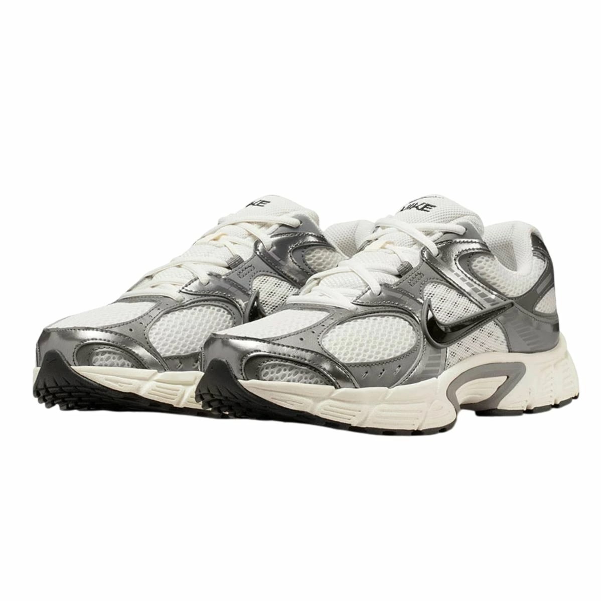 NIKE ナイキ NIKE V5 RNR メンズ スニーカー シューズ HJ5228-009 紐 通学 靴
