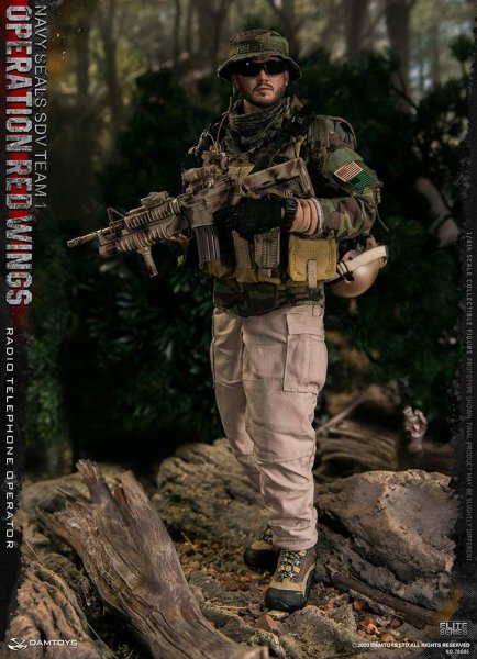DAMTOYS 78081 ドール ミリタリー 男性 ラジオ 操縦員 兵士 素体 ヘッド 服 武器 可動 アクション フィギュア