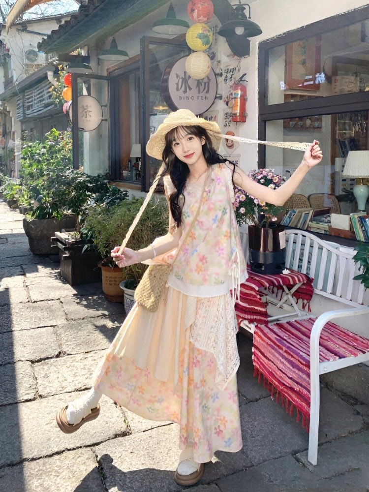 夏の美しいコーディネートセットドーパミンカラーの甘い花柄ノースリーブタンクトップとスカートの女性用夏用ツーピースセット