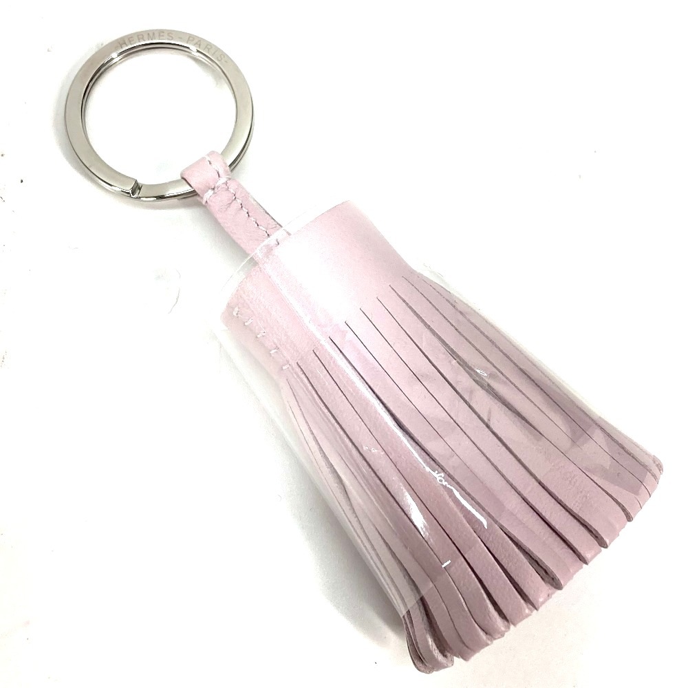 キーホルダー カルメン フリンジ バッグチャーム キーリング ラムスキン ライトピンク