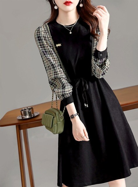 ワンピース 膝丈 ひざ丈 膝上 袖あり 長袖 Uネック ラウンドネック セミフレア 切り替えデザイン ドッキング ウエストマーク ウエストリボン かわいい 可愛い きれいめ シンプル カジュアル