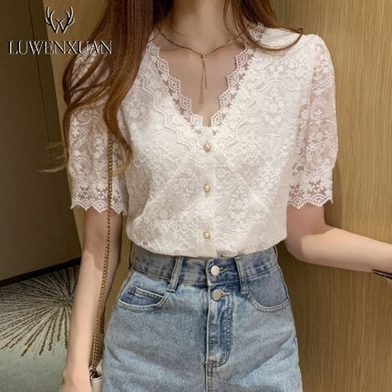 シャツ ブラウス レディース 半袖 Vネック レース 刺繍 透け感 メンズライク かわいい 大人可愛い きれいめ ガーリー フェミニン 春 秋 学生 デート お出かけ イベント ホワイト トップス