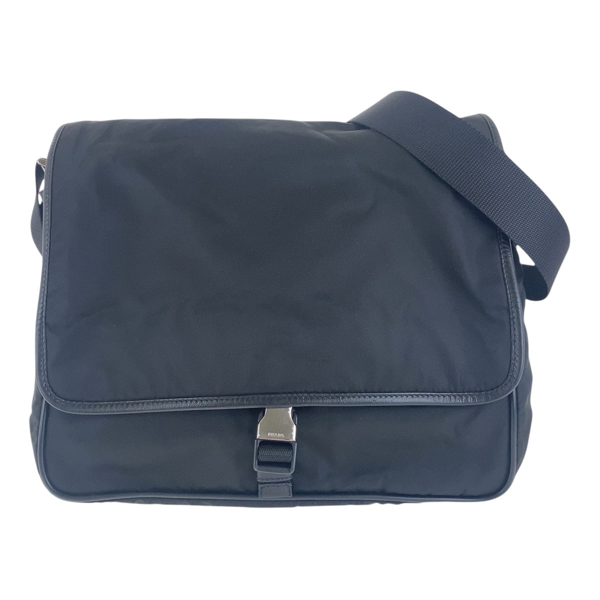 美品 テスート 三角ロゴプレート ブラック 黒 シルバー金具 ナイロン 斜め掛け ショルダーバッグ メッセンジャーバッグ 男女兼用 メンズ 502136