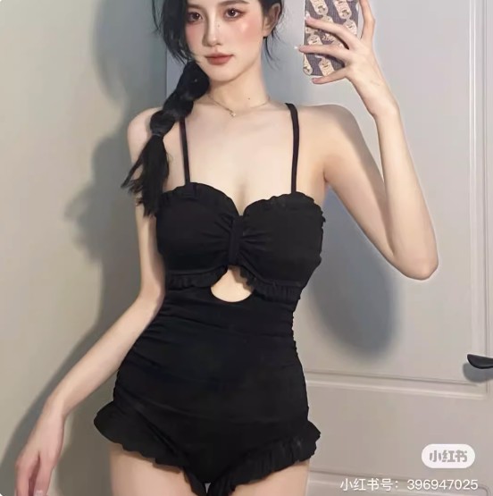 水着 ワンピース水着 スイムウェア ワンピース パッド付き ハイウエスト 胸元 谷間 谷間魅せ 盛れる 透け感 背中開き かわいい 大人可愛い シンプル 大人っぽい おしゃれ お洒落 主役級 存在感