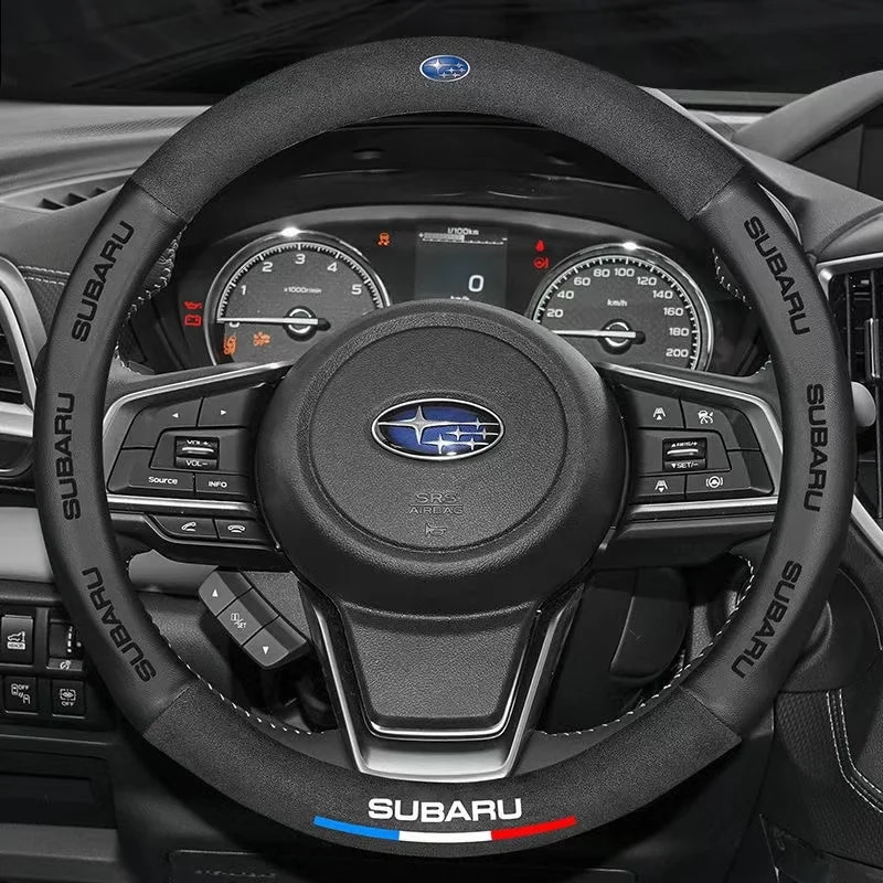 スバル STI BRZ WRX XV アセント フォレスター アウトバック インプレッサ レガシー 対応 スエード風 3Dエンボスロゴ 滑り止め レザー ステアリングカバー 輸入品