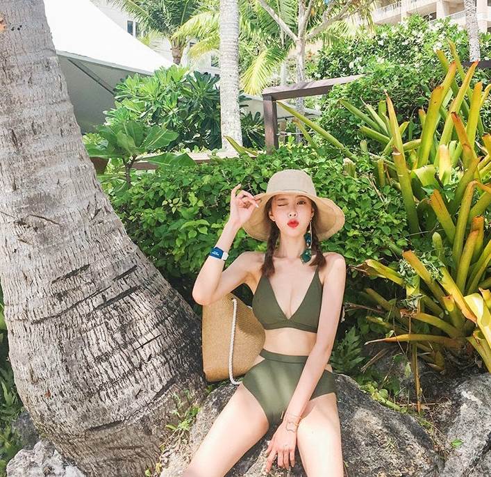 ヘルシー ベーシック セクシー おしゃれ シンプル 大人可愛い かわいい 上下セット ツーピース レディース ビキニ 水着 セット