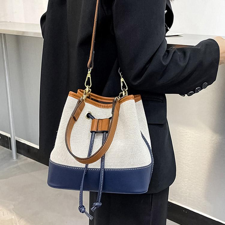 2025新入荷！【早割り】ミニ トート バケツ型 バッグ 2way 鞄 3点セット レディース ショルダー ハンドバッグ 巾着 ショルダーベルト ストラップ