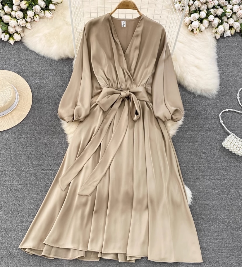ワンピース デート モテアイテム ロングワンピース 長袖 ウエストデザイン サテン 大人可愛い きれいめ 上品 おしゃれ かっこいい 大人可愛い ラブリー キュート ガーリー クール モード系