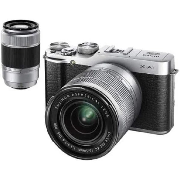 【中古】フジフィルム FUJIFILM X-A1ダブルズームレンズキット シルバー SDカード付き