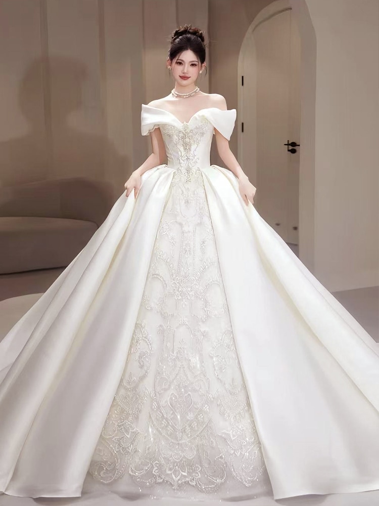 ワンショルダーサテンメインウェディングドレス花嫁2025ヘビーデューティーハイエンドテクスチャ妊婦トレーリング春と夏