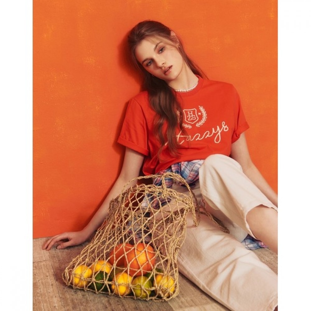 (ヘッジズレディース) 24SS ピンクニットカラーレタリング刺繍入りショートスリーブ T シャツ HSTS4B304P2