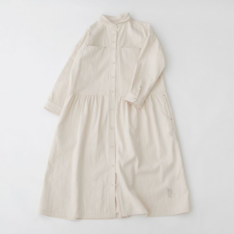 レディース ワンピース ロング 長袖 襟付き フレア Aライン ポケット 前開き ボタン かわいい 大人可愛い きれいめ シンプル カジュアル おしゃれ ラフ マニッシュ ルーズ 無地 春 夏 ママ