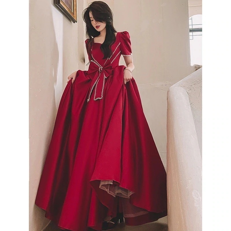 24 ドレス トーストウェア花嫁 サテンレッドハイエンドの雰囲気ハイエンド婚約結婚式のイブニングドレス女性