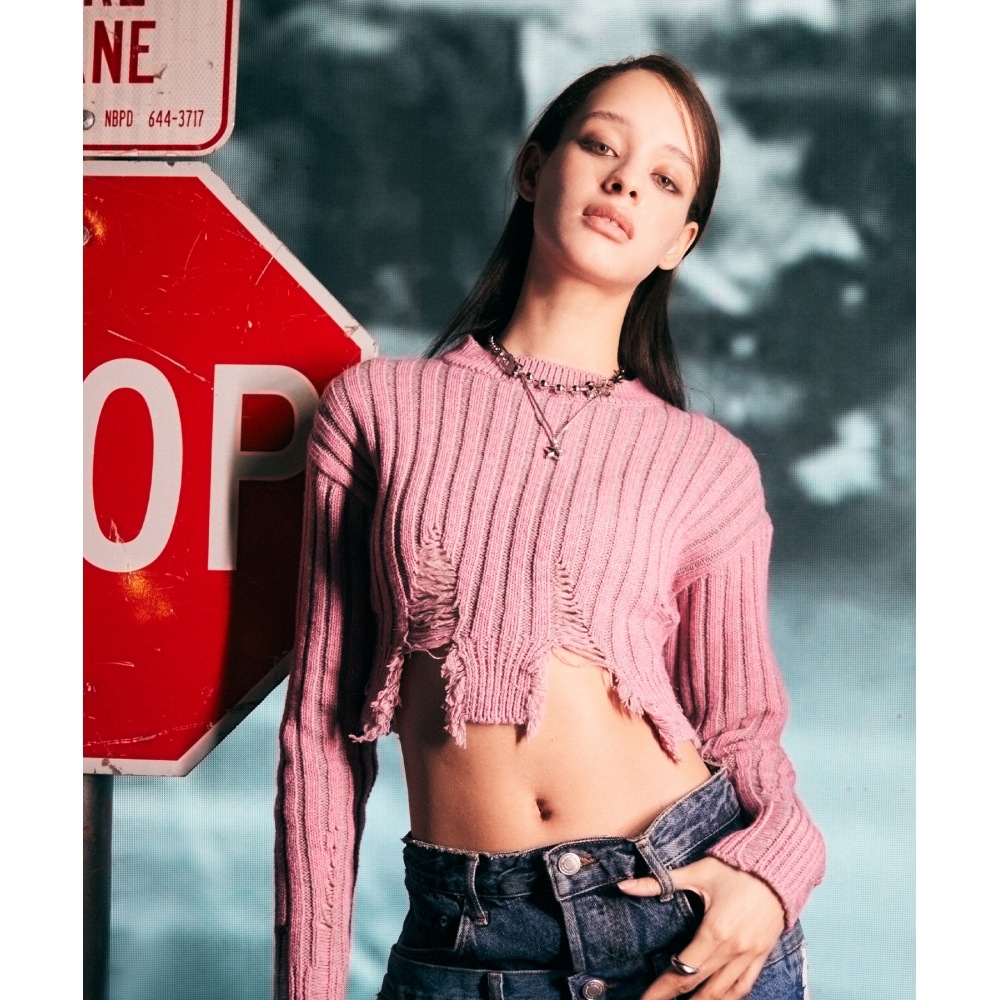 ラティジェント L7 クロップダメージニット (ピンク)