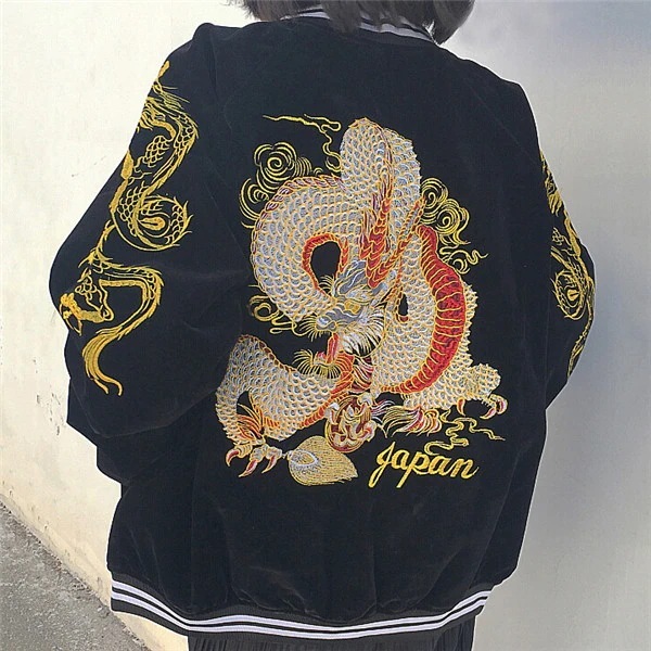 刺繍　ライン　アウター　2色　スタジャン　スカジャン　ジャケット　ベースボール　ダンス　衣　ヒップホップ　HIPHOP　レディース　メンズ　ガールズ　ストリート　黒　ブラック　赤　レッド　龍　ドラゴン 5,089円