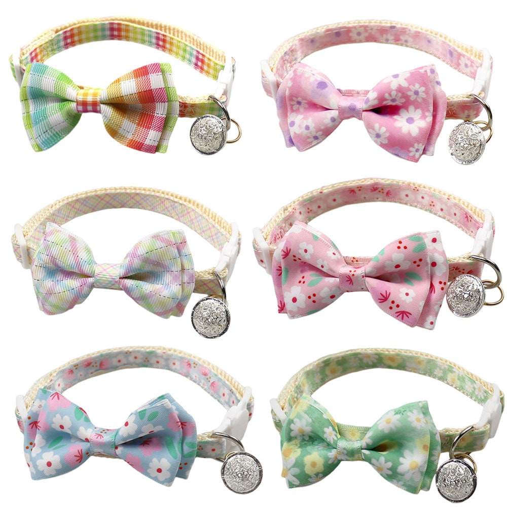 【1点ご購入 で10点プレゼントいたします】2025ペット首輪花柄格子猫首輪かわいい鈴犬首輪中小型犬ペットアクセサリー