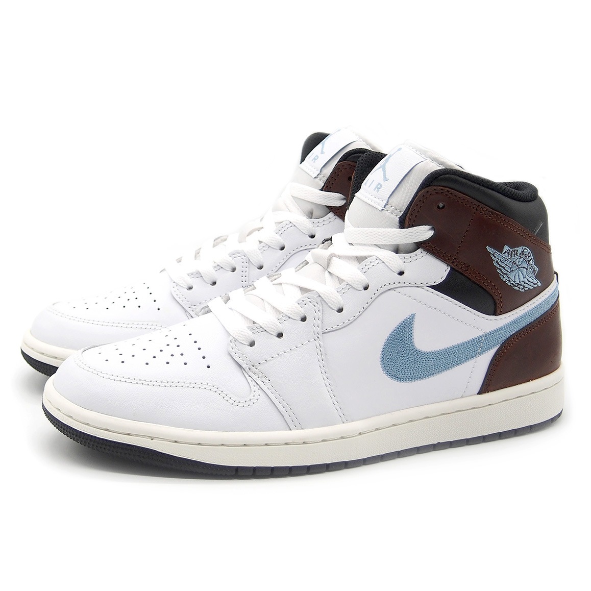 ナイキ エアジョーダン1 ミッド SE ホワイト/ブラック／セイル/ブルーグレー NIKE AIR JORDAN 1 MID SE WHITE/BLACK/SAIL/BLUE GREY