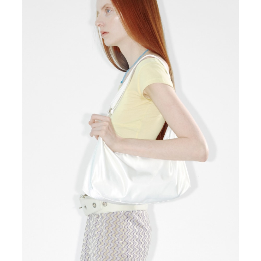 フェネックミディアムホーボー-アイボリー