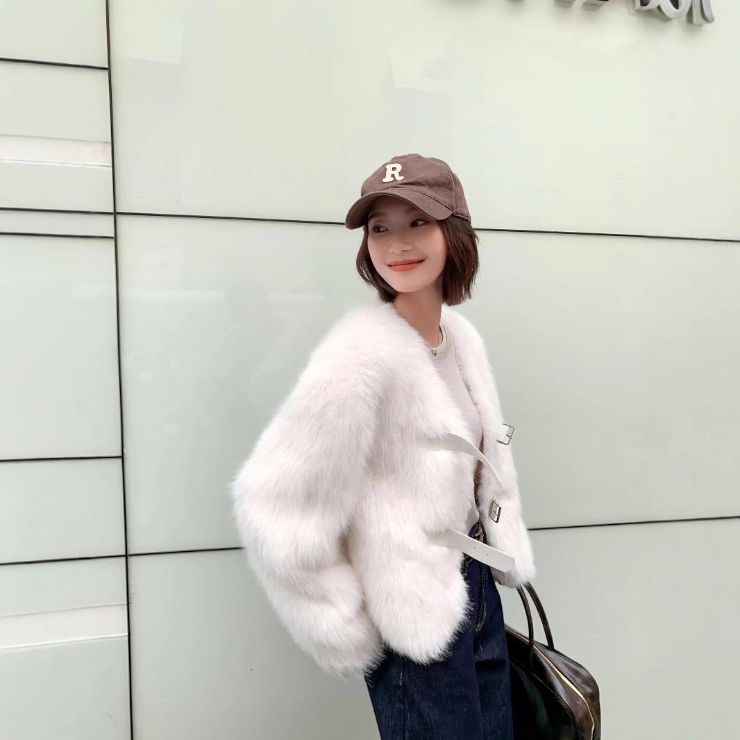 2025冬ショートスリムフェイクフォックスファー環境に優しいファートップスモールファーオールインワン気質トップジャケット